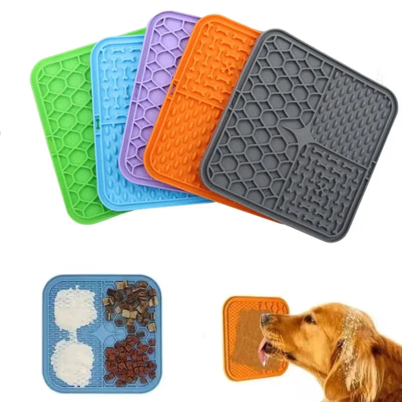 Tapis en silicone pour animaux de compagnie léchable